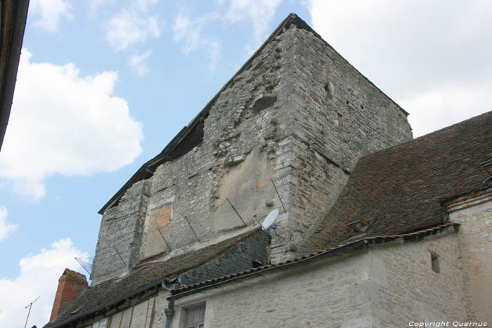 Ruines d'un btiment haut Martel / FRANCE 