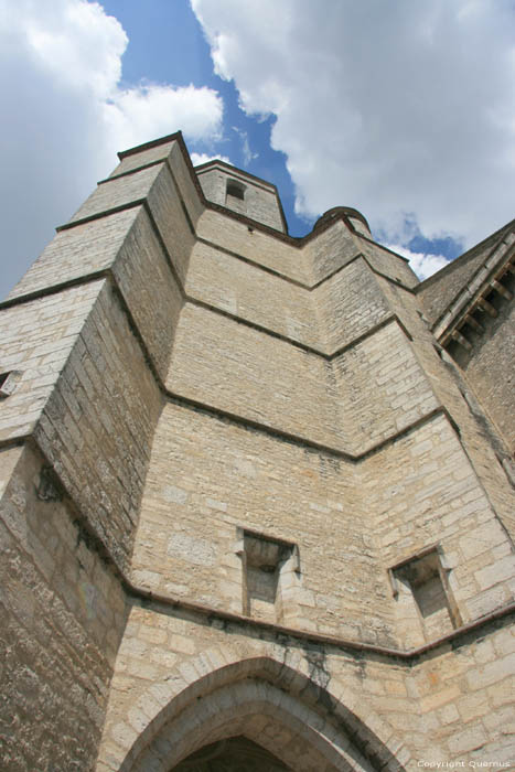 Sint-Mauruskerk Martel / FRANKRIJK 