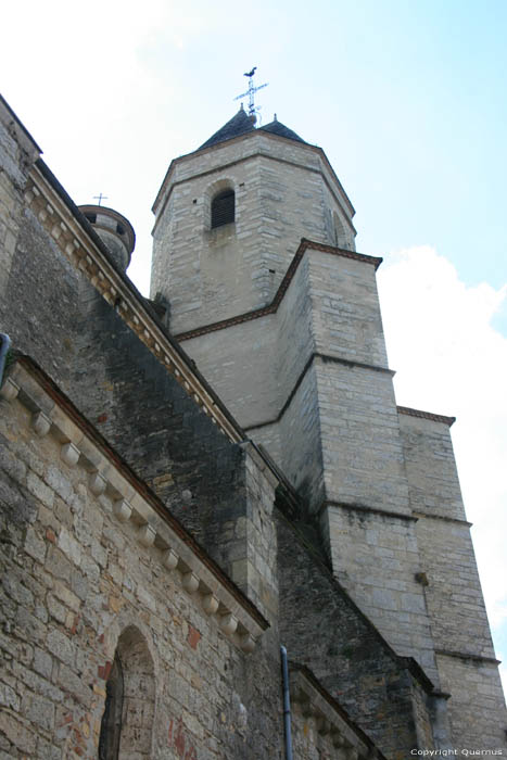 Sint-Mauruskerk Martel / FRANKRIJK 