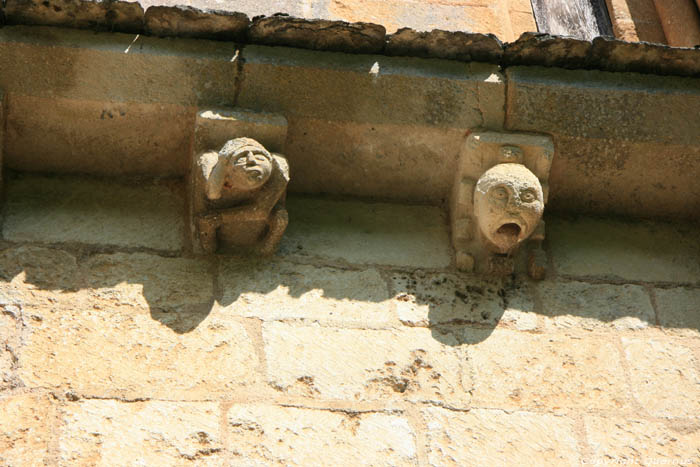 Onze-Lieve-Vrouw-geboortekerk van Lasvaux Cazillac in MARTEL / FRANKRIJK 