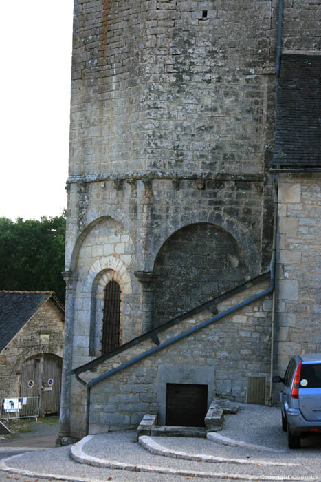 Kerk Nespouls in NESPOULS / FRANKRIJK 