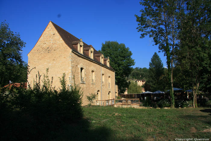 Ancien moulin  eau Carsac Aillac / FRANCE 