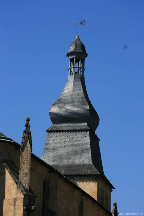 Cathdrale Saint-Sacerdos Sarlat-le-Canda / FRANCE 