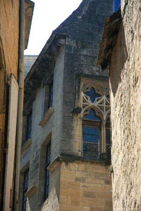 Building Sarlat-le-Canda / FRANCE 