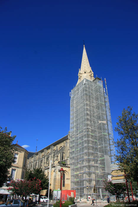 glise Notre Dame Bergerac / FRANCE 