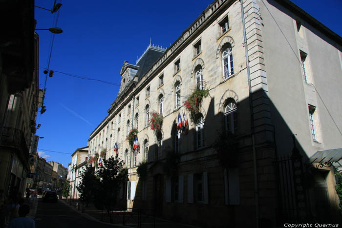 Hotel de ville Bergerac / FRANCE 