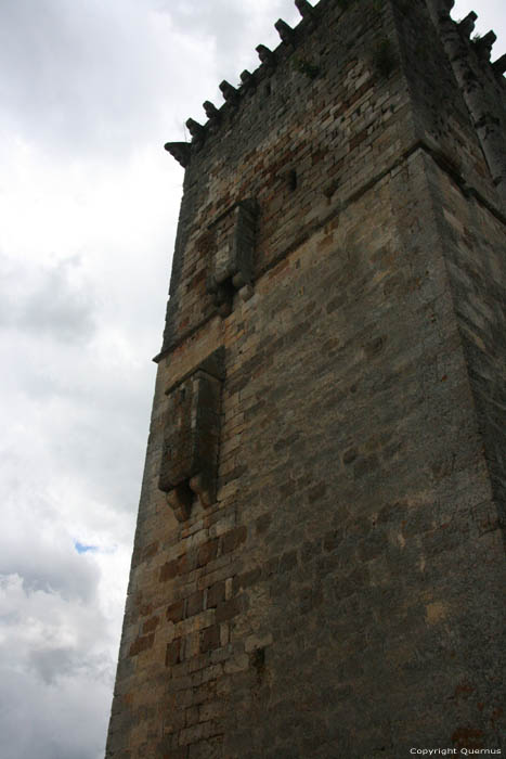 Tour de guet Chavagnac / FRANCE 