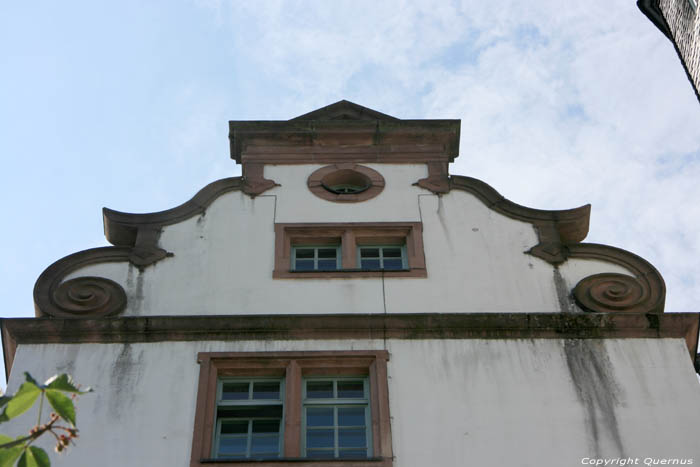 In de Wapens van Troye - Pedagoogkelder (das Pdagog) Darmstadt / Duitsland 