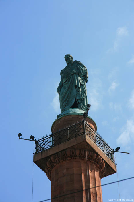 Standbeeld Ludwig I (Ludewig I) Darmstadt / Duitsland 