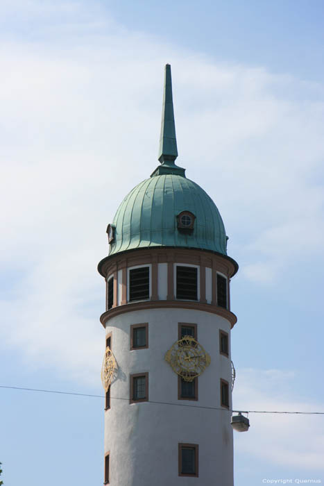 Uurwerktoren (Weisser Turm) Darmstadt / Duitsland 