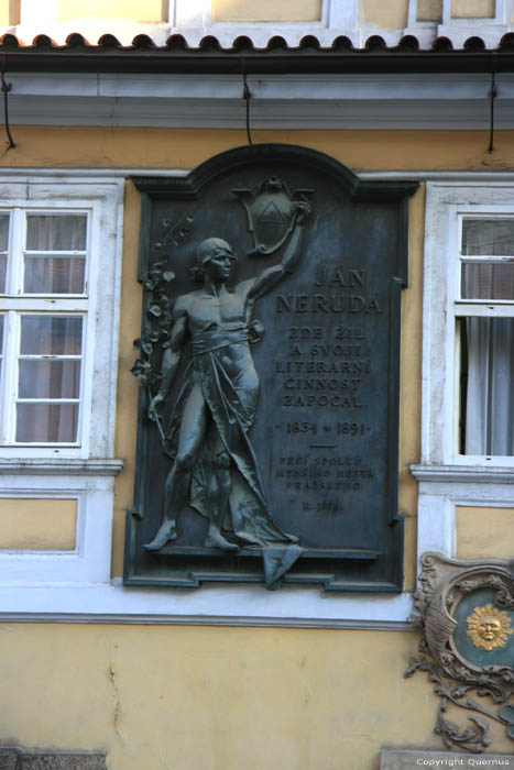 Twee Zonnen - Jan Neruda's huis Praag in PRAAG / Tsjechi 