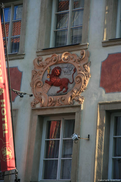 le Lyon Rouge Pragues  PRAGUES / Rpublique Tchque 