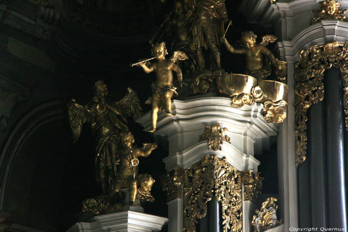 Sint-Nicolaaskerk (Kostel Sv. Mikulase) Praag in PRAAG / Tsjechi 