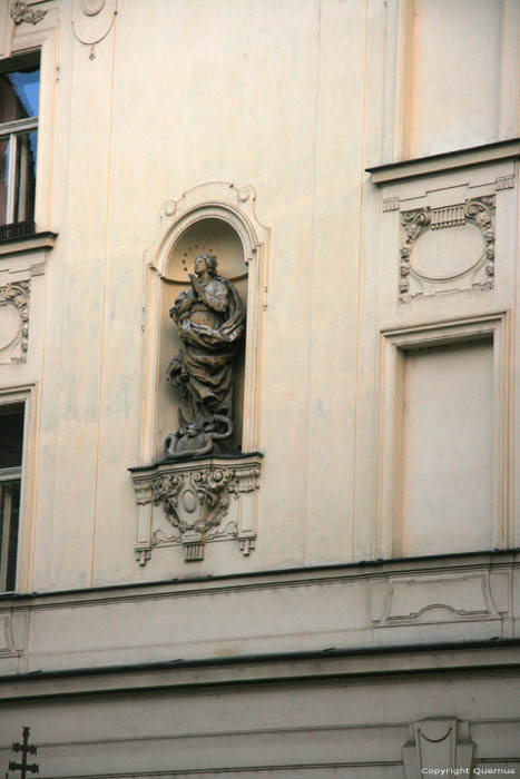 Sint-Thomaskerk Praag in PRAAG / Tsjechi 