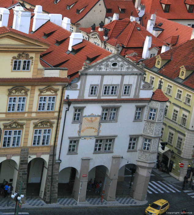 Huis met Zonnewijzer Praag in PRAAG / Tsjechi 