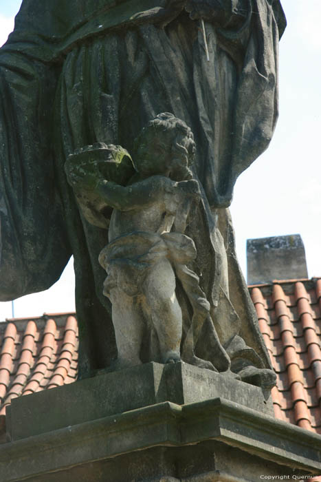 Beeld Sint-Nicolaas van Tolentino (socha sv. Mikule Tolentinskho) Praag in PRAAG / Tsjechi 