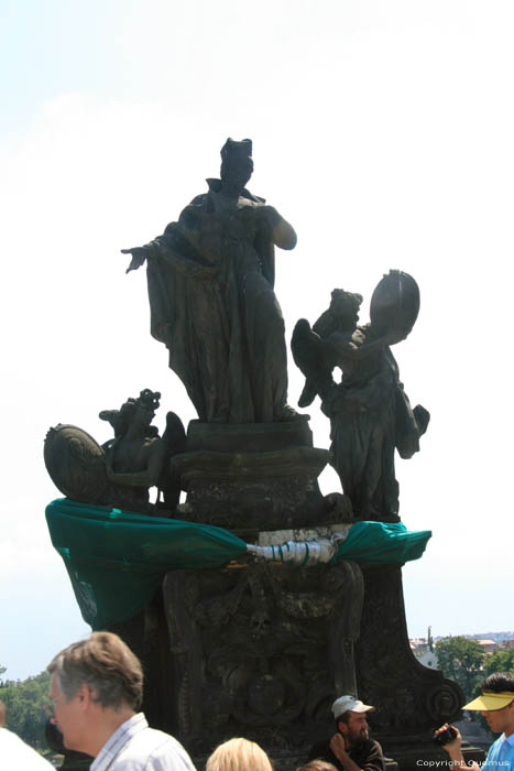 Saint Francis of Borgia 's statue Pragues in PRAGUES / Czech Republic 