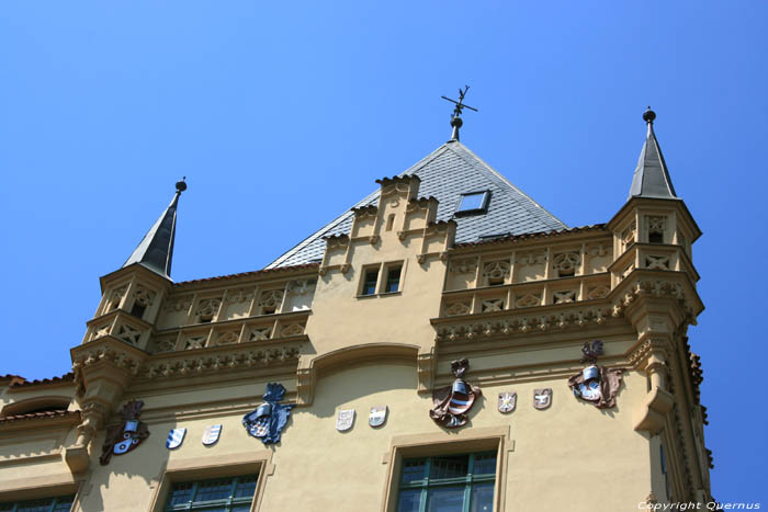 Huis met Riider die Draak Verslaat Praag in PRAAG / Tsjechi 