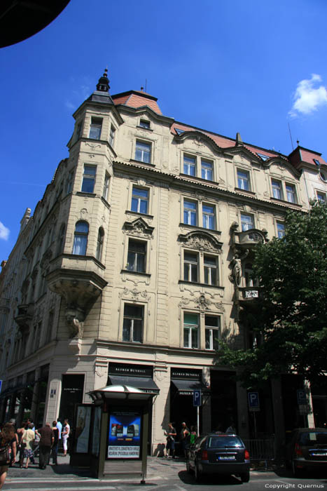 Alfred Dunhill Praag in PRAAG / Tsjechi 