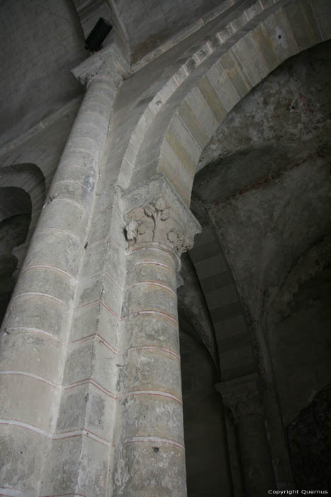 glise Saint-Jean-Baptiste Charroux / FRANCE 