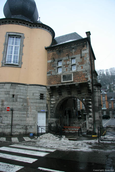 Saint Martin's gate DINANT picture 