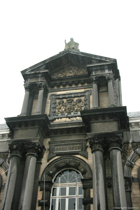 Court House DINANT picture
