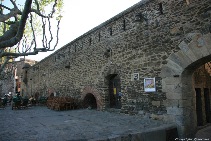 Stadspoort Collioure / FRANKRIJK 