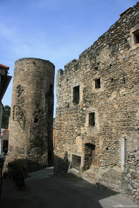 Old Tower Bouleternre / FRANCE 