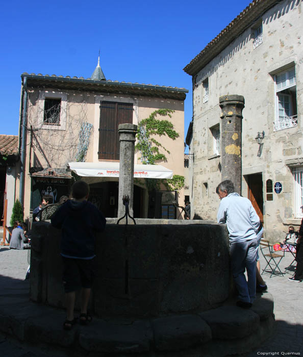 Large Well Carcassonne / FRANCE 