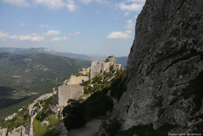 Kasteel van Peyrepertuse Duilhac onder Peyrepertuse / FRANKRIJK 