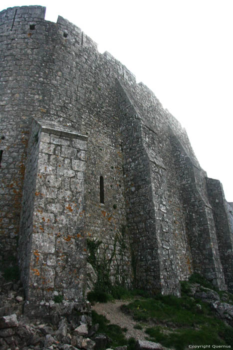 Kasteel van Peyrepertuse Duilhac onder Peyrepertuse / FRANKRIJK 