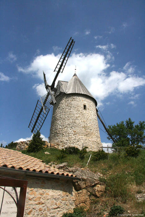 Molen van Omer Cucugnan / FRANKRIJK 