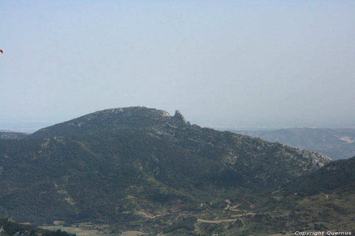 Uitzicht Duilhac onder Peyrepertuse / FRANKRIJK 