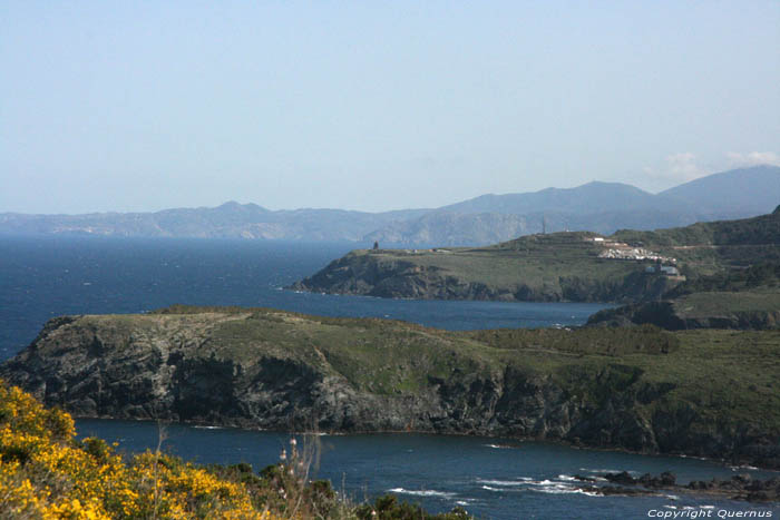 Cte Sauvage Nord du Chemin Sous Marin Cerbre / FRANCE 