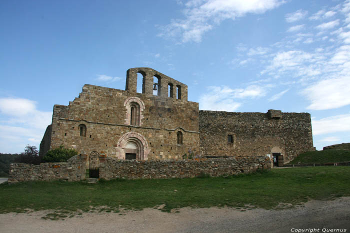 Abbaye Prieur de Marcevol Arboussols / FRANCE 