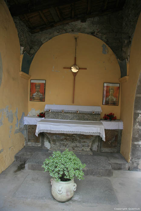 Sint-Petrus-van-Riuferrerkerk Arles Sur Tech / FRANKRIJK 