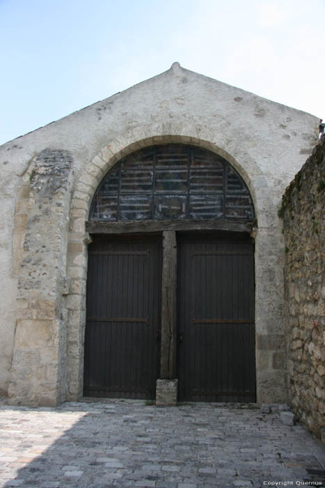 glise Notre Dame Sur L'Eau Verneuil en Bourbonnais / FRANCE 