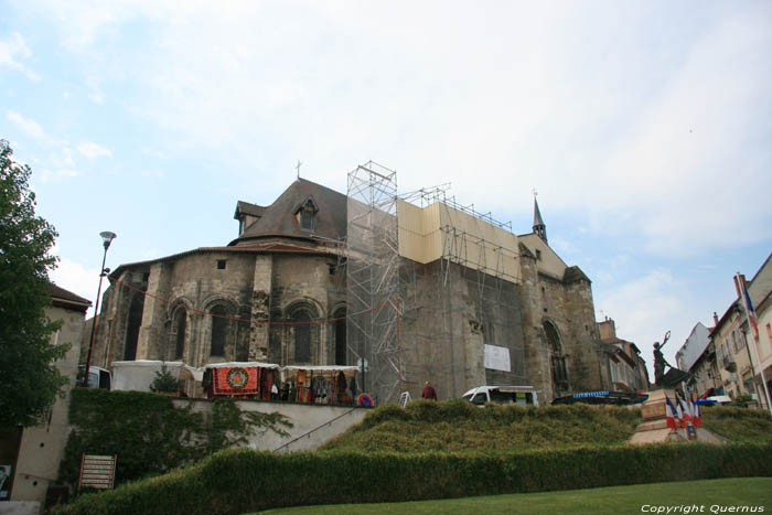 Heilig Kruiskerk Saint-Pourain-Sur-Sioule / FRANKRIJK 