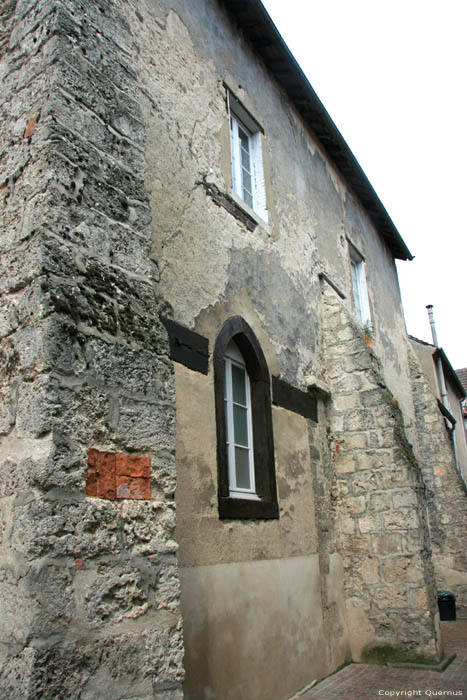 House Saint-Pourain-Sur-Sioule / FRANCE 