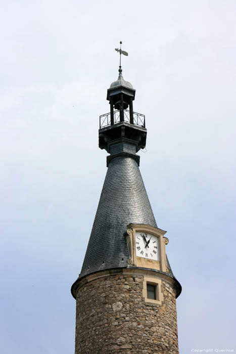 Belfort - Uurwerktoren Saint-Pourain-Sur-Sioule / FRANKRIJK 