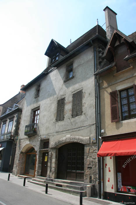 Huis Saint-Pourain-Sur-Sioule / FRANKRIJK 