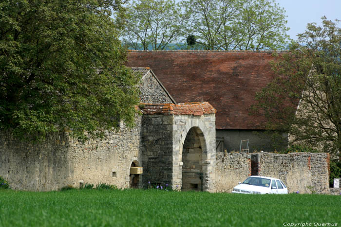 Kasteel van Artrange Dujon / FRANKRIJK 