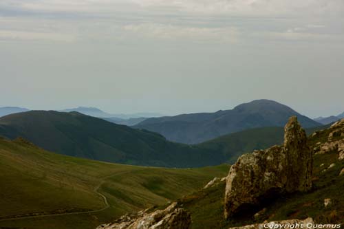 Far views Estrenuby / FRANCE 