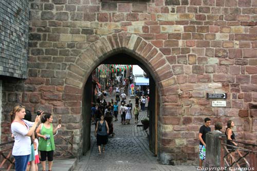 Porte Notre Dame Saint Jean Pied de Port / FRANCE 