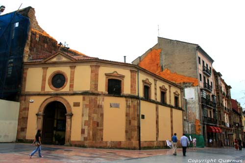 Kerk van Balesquida Ciraldez OVIEDO / Spanje 