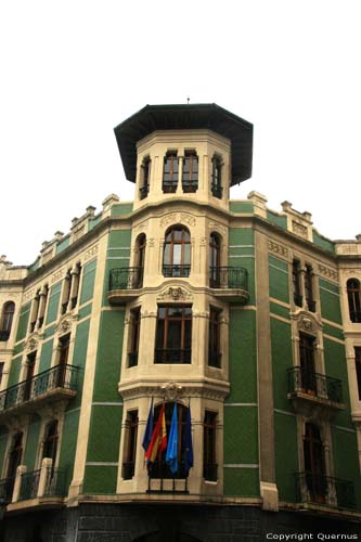 Building OVIEDO / Spain 