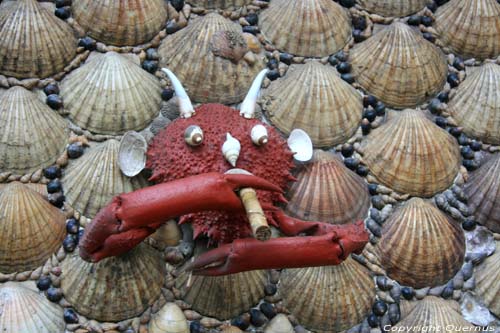 Shell House (Case Les Conches) Tazones / Spain 