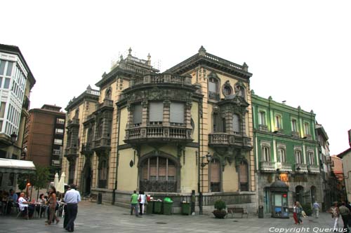 Palais Balsera (aussi Palais de Musique) Avils / Espagne 