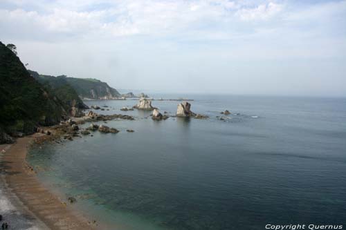 Vue de en dessus de Playa  Silencio Castaeras  CUDILLERO / Espagne 