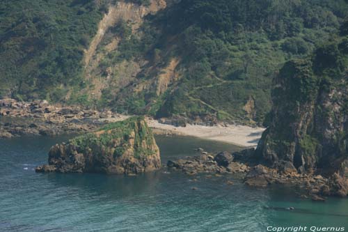 Zicht op strand Cadavedo / Spanje 